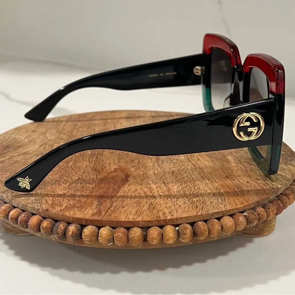 Gucci Red and Green Glitter Sunglasses‎ acetate square sunglasses minor flaws